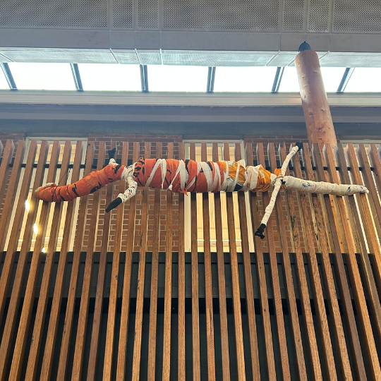 Goanna art installation Marrickville Library 540px